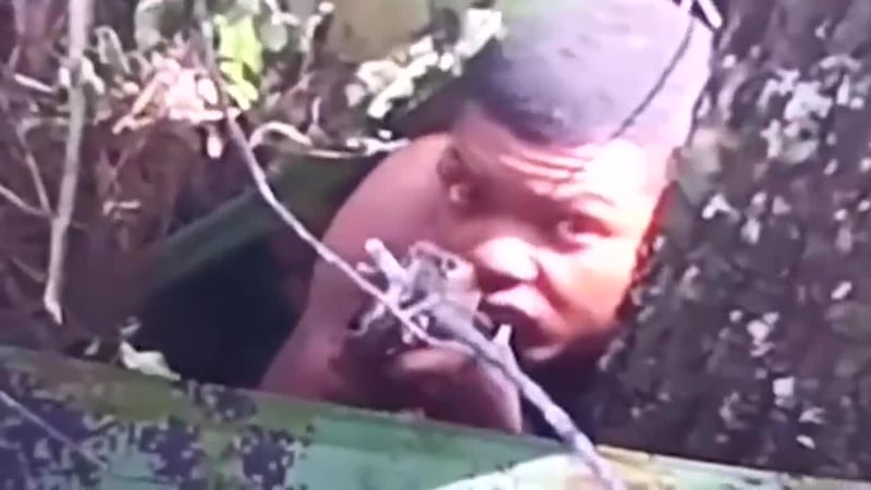 Campesinos en Michoacán, México, quedaron atrapados en una balacera entre grupos criminales en...